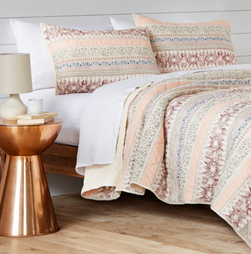 Styling by Stylist Schnabel